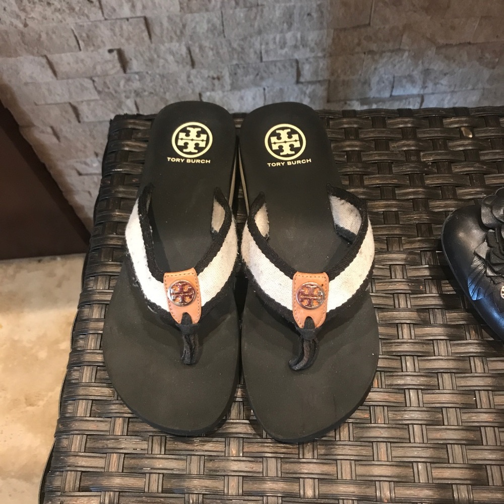 Tori Burch flip flops